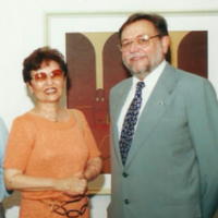Alt image